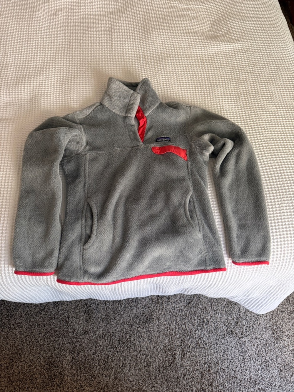 Patagonia Gray and Pink Synchilla